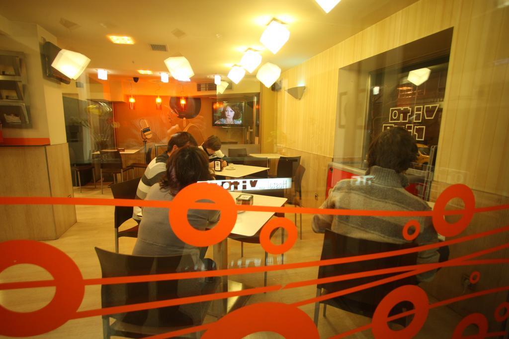 סוריה Hostal Vitorina מראה חיצוני תמונה
